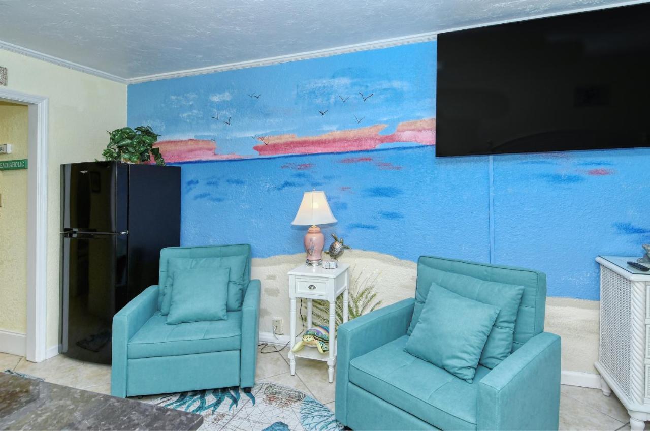 Waterfront Room, Heated Pool, Tiki Bar & Grill Sarasota Exteriör bild